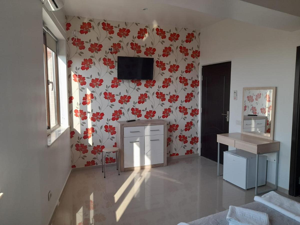 Bela Si Mario Hotel เตคีร์กิโอล ภายนอก รูปภาพ